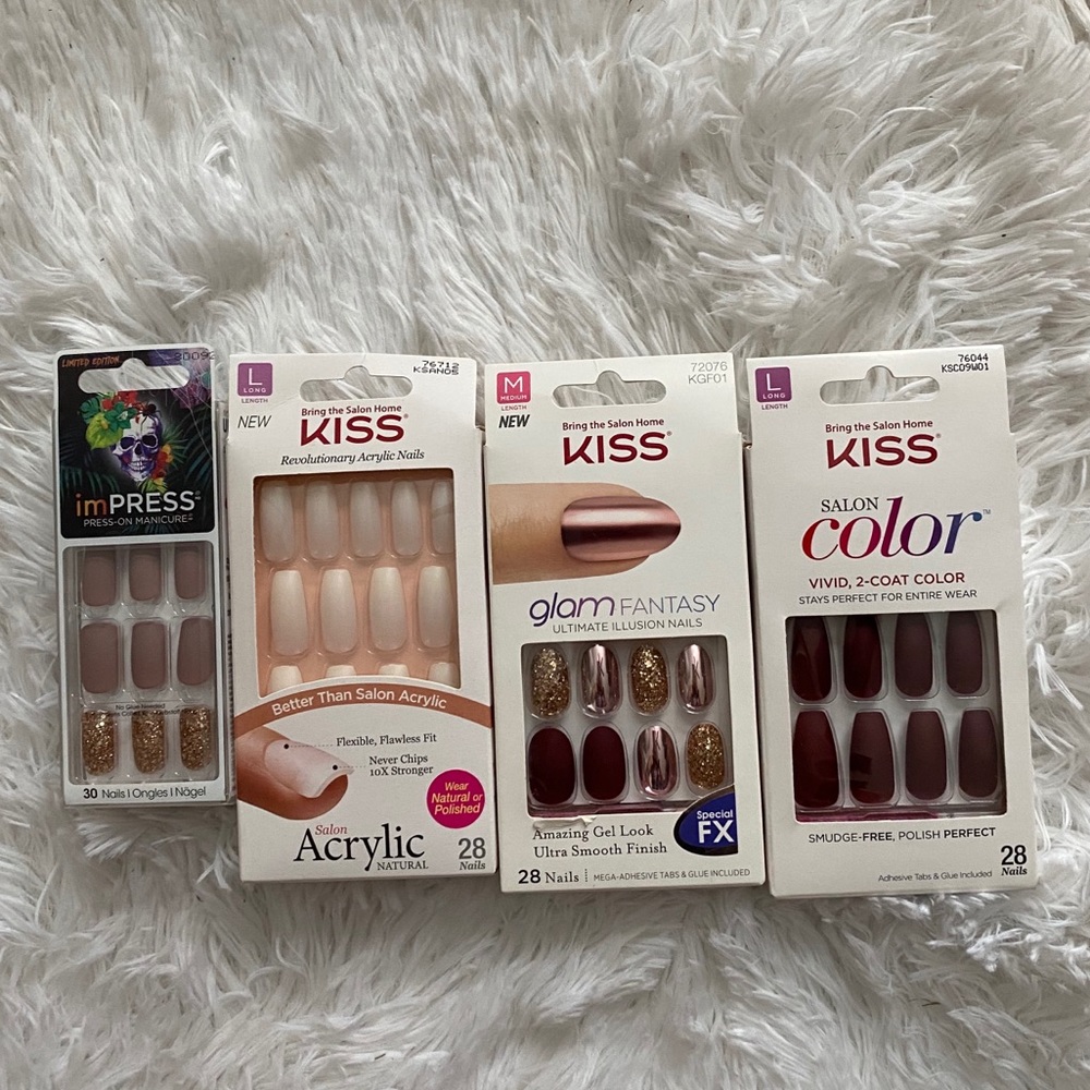 NEW KISS nail bundle